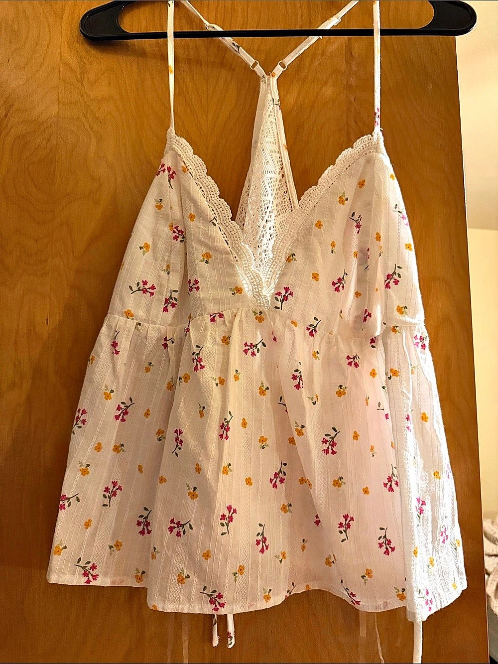 No Boundaries Floral Lace-Trim Camisole in White & Pink XXL (20)